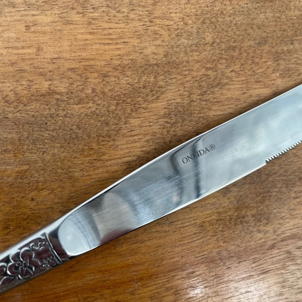 Oneida Wordsworth Stainless Steel Knife Glossy‎